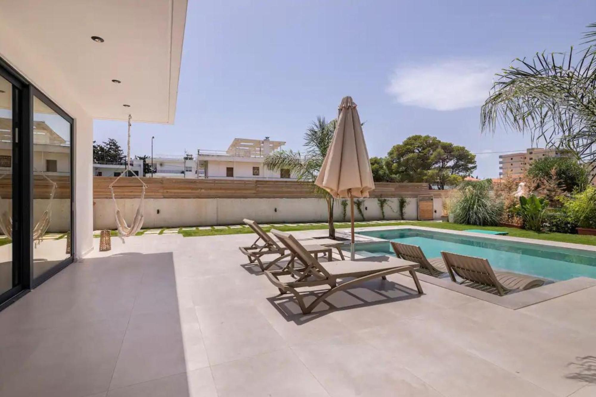 Villa Kala Loutraki - Private Pool & Sauna I Beach Extérieur photo